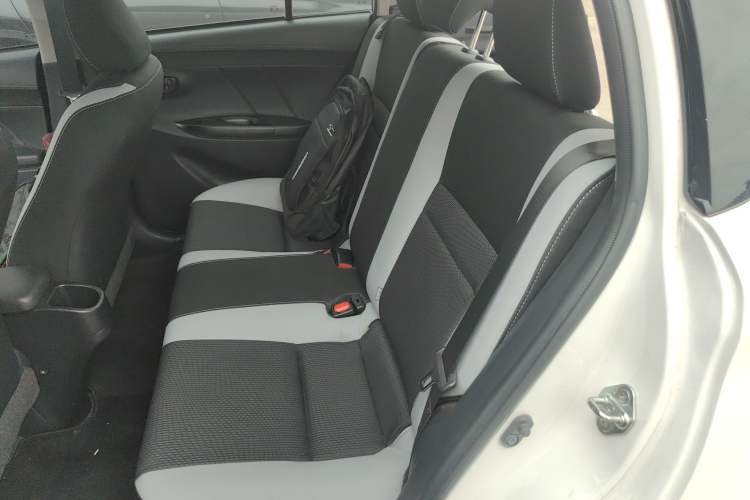 Used Toyota YARiS L Zhi Xuan 2022 X-Trail 1.5L CVT Leading PLUS Edition
