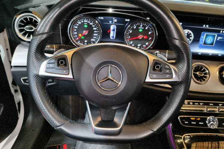 Used Mercedes-Benz E-Class (Import) 2017 E 200 4MATIC Coupe