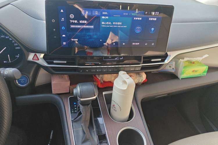 Used Toyota Granvia 2023 2.5L Hybrid Prestige PLUS Edition Audio And AC Panel