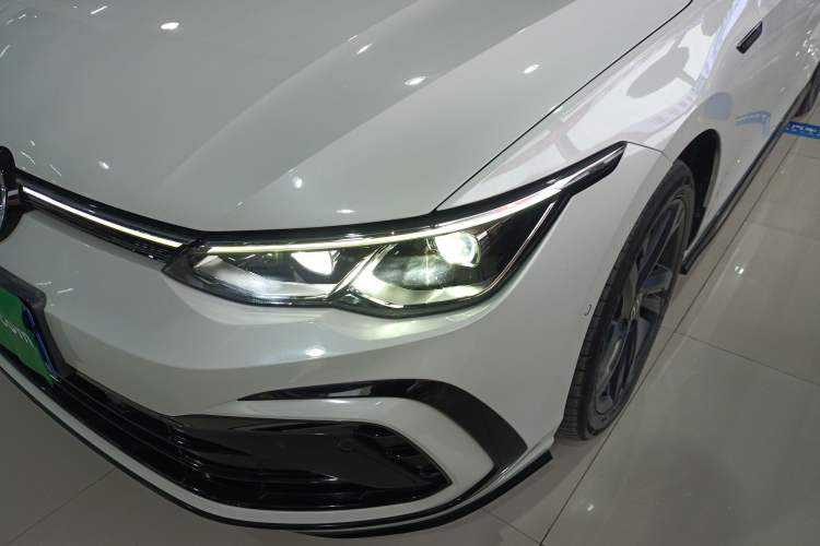 Used Volkswagen Golf 2021 280TSI DSG R-Line
