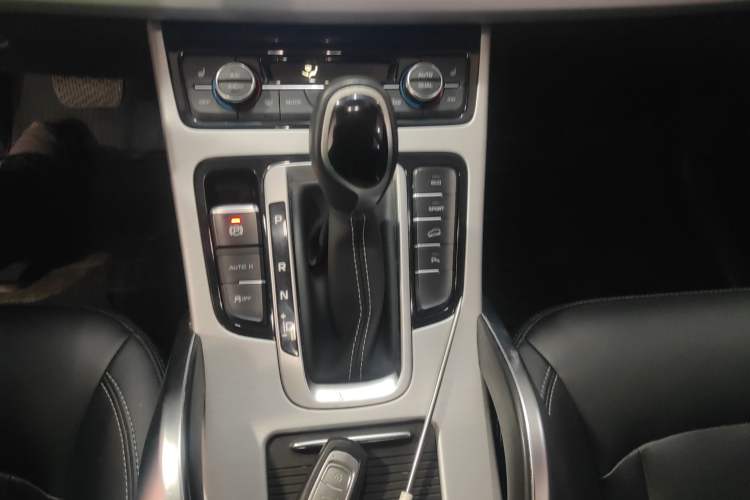 Used Geely Auto Emgrand X7 Sport 2016 1.8TD Automatic Smart Model