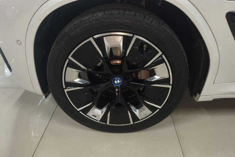 Used BMW iX3 2022 Leading Type