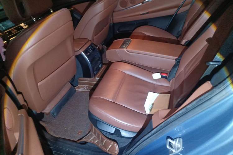 Used BMW 5 Series GT 2011 535i Elegant Edition Left Rear Seat