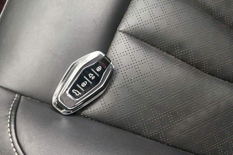 Used JETOUR X90 2020 1.6T DCT Shadow Edition 5 Seats