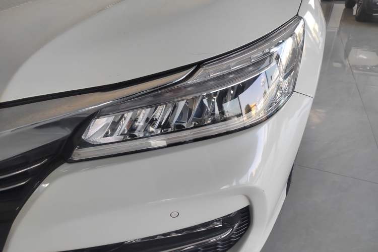 Used Honda Accord 2016 2.4L Prestige Edition
