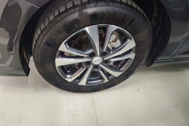 Used CHANGAN Eado 2024 PLUS Blue Whale NE 1.4T GDI DCT High-Energy Edition
