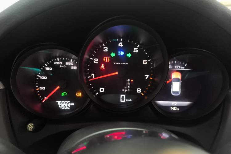 Used Porsche Macan 2017 Macan 2.0T
