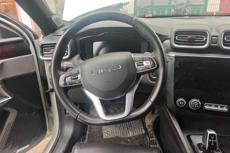 Used Lynk & Co 03 2020 1.5TD DCT JingPro Edition Steering Wheel