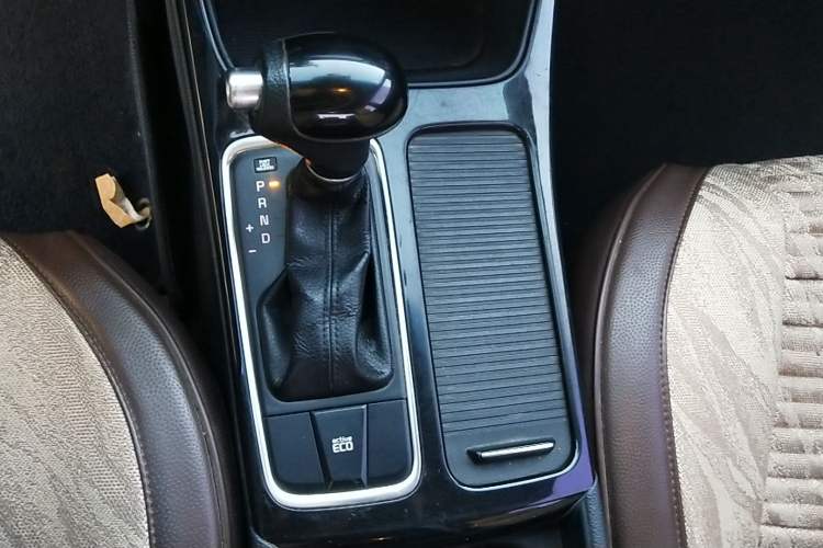 Used Kia K4 2014 1.8L Automatic GLS
