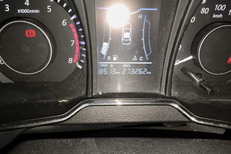 Used HYOSOW H3 2015 1.5L manual luxury version
