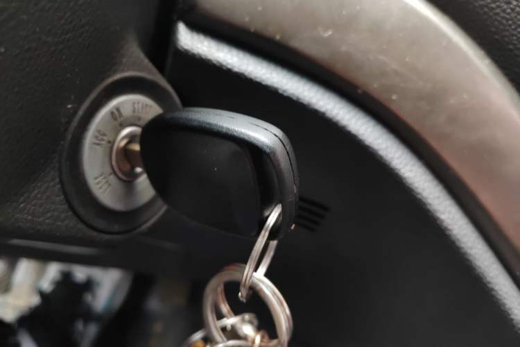 Used CHANGAN OSHAN CX70 2016 1.6L Manual Sport Model