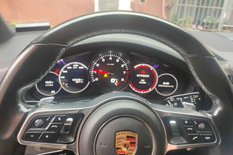Used Porsche Cayenne 2018 Cayenne 3.0T Instrument Cluster