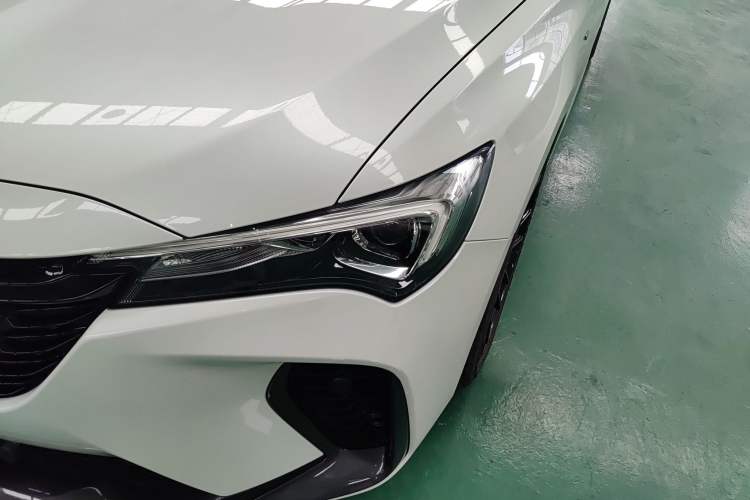 Used Buick Verano 2022 Pro GS Wind-Chasing Edition Left Front Headlight