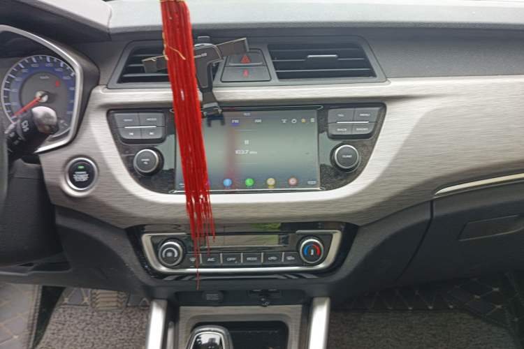 Used Geely Auto Vision X3 2017 1.5L Automatic Luxury Model
