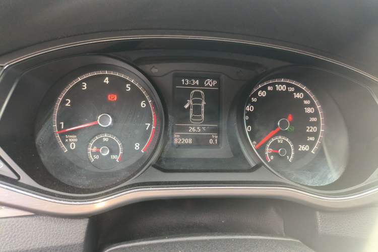 Used Volkswagen Passat 2017 330TSI DSG Luxury Edition Instrument Cluster