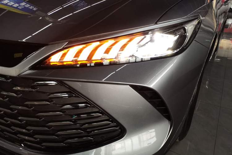 Used BYD Qin PLUS  Left Front Headlight