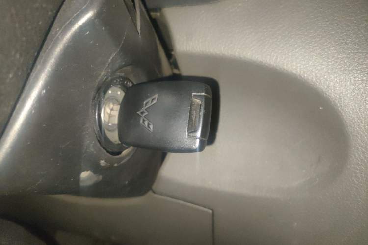 Used Wuling Rongguang V 2019 1.5L Van - Utility Model Vehicle Key