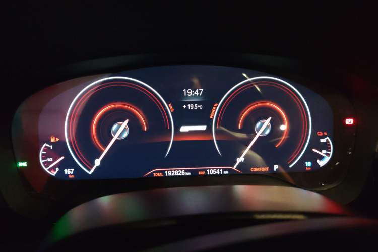 Used BMW 5 Series New Energy 2019 Updated Version 530Le Luxury Package Instrument Cluster