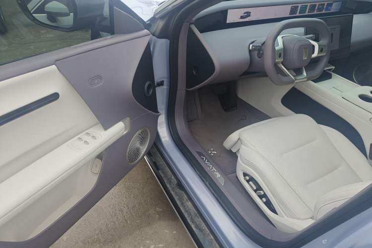 Used Avatr 06 2025 Pro Range-Extended Edition Driver Seat