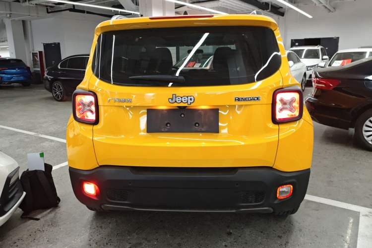 Used Jeep Renegade 2021 220T Automatic Elite Edition Exterior 4