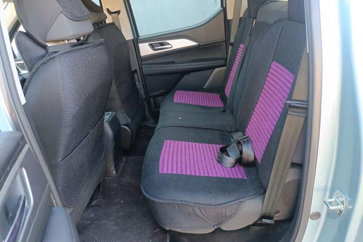 Used Great Wall King Kong Poer 2023 2.0T Manual Gasoline 4x4 Base-Trim Long-Box GW4C20C Left Rear Seat