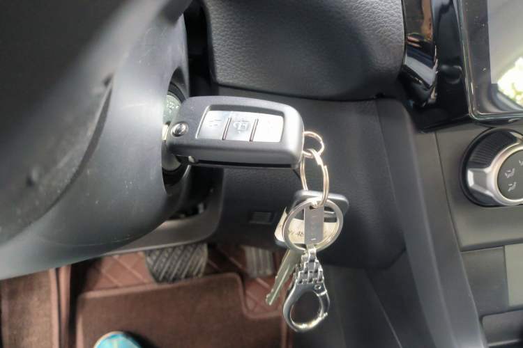 Used Nissan Sylphy 2024 Facelifted Three Classic 1.6XE CVT Comfort Edition Vehicle Key