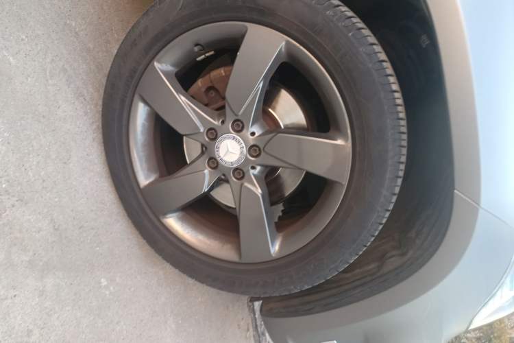 Used Mercedes-Benz GLK-Class 2013 Facelift GLK 300 4MATIC Fashion Edition