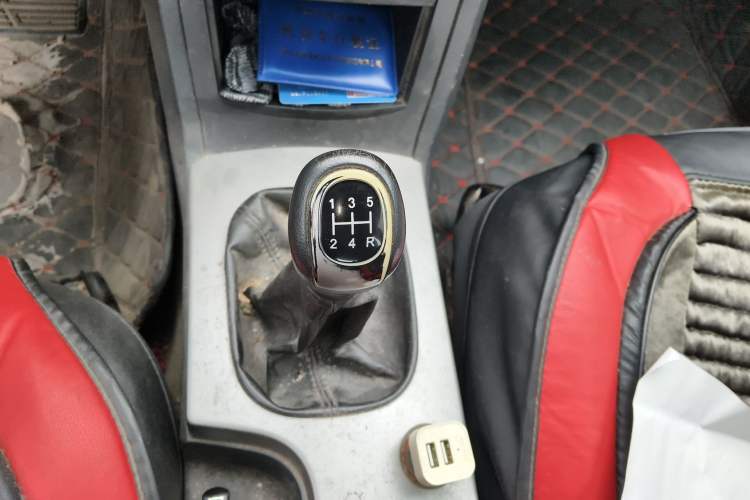 Used Roewe 350 2010 350S 1.5L Manual Xunchi Edition Gear Lever