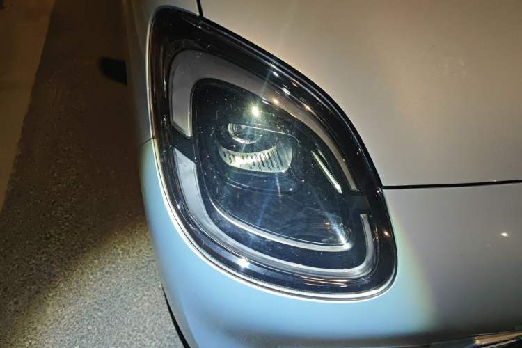 Used Wuling Hongguang MINIEV 2025 Four-Door Version Zhenxiang+ Edition