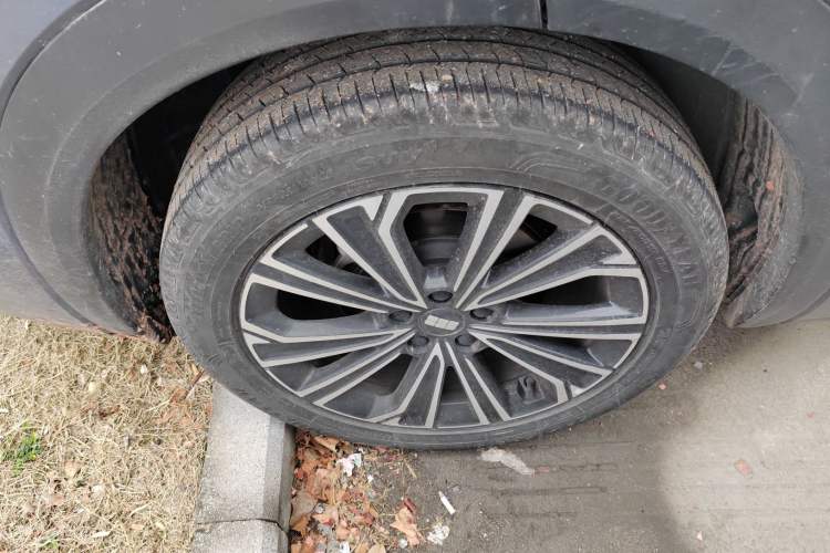 Used Geely Galaxy Galaxy Xingjian 7 EM-i 2025 120km Flagship Edition