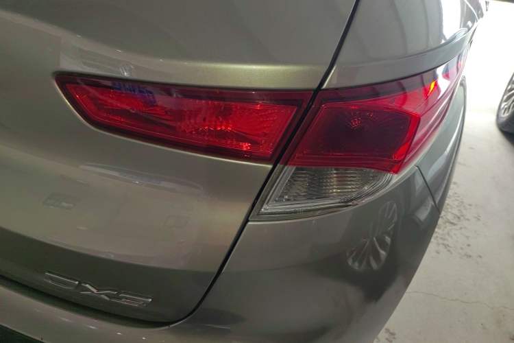 Used Soueast DX3 2018 1.5L Manual Luxury Model
