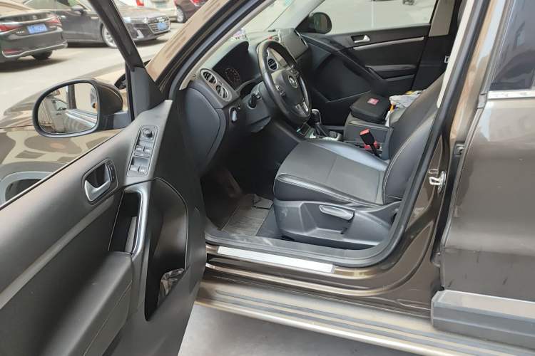 Used Volkswagen Tiguan L 2016 300TSI Automatic All-Wheel Drive Fashion Vision Edition