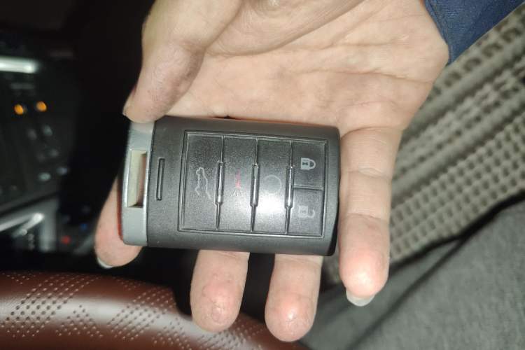 Used Cadillac SRX 2011 3.0L Flagship Edition