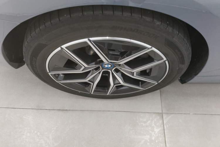 Used BMW i5 2024 eDrive 35L M Sport Package
