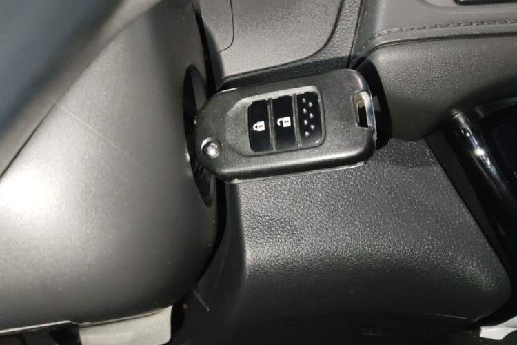 Used Honda Vezel 2020 1.5L CVT Elite Edition
