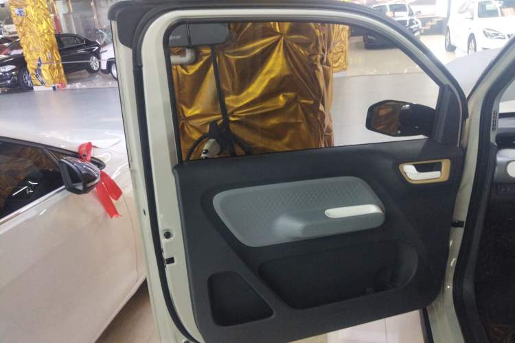 Used Wuling Hongguang MINIEV 2022 GAMEBOY 200km Gaming Edition with Lithium Iron Phosphate