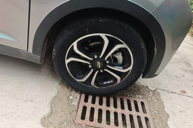 Used Chery QQ Little Ant 2022 300 000 Yuan "Ant Fan" Edition "Extra Sweet" Version Lithium Iron Phosphate 29.2 kWh 30 kW 301 km