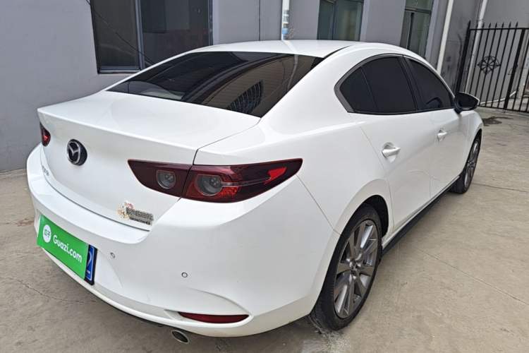Used Mazda 3 Axela 2021 2.0L Automatic Zhiya Edition
