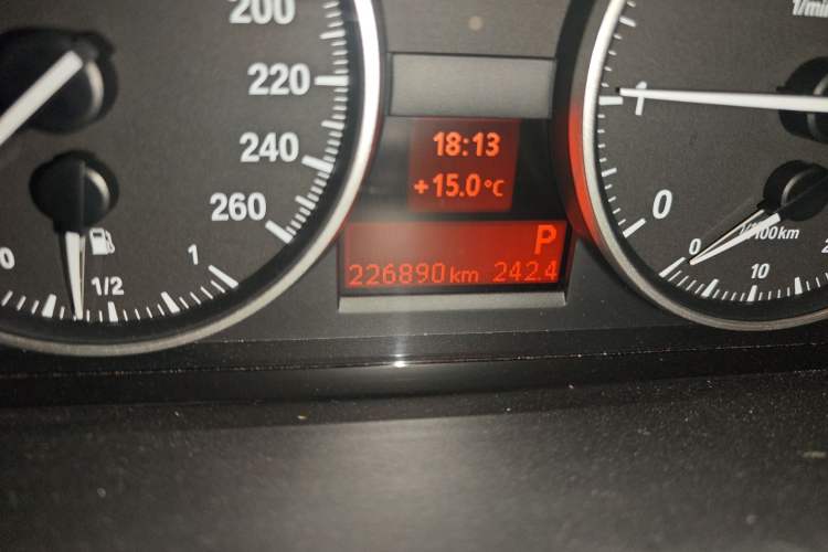 Used BMW 3 Series 2011 318i Leading Model