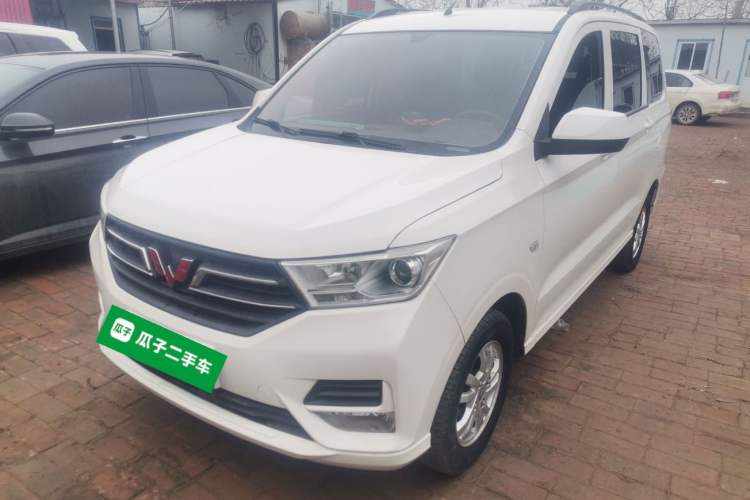 Used Wuling Hongguang 2019 1.5L S Standard Version China VI LAR