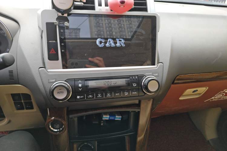 Used Toyota Prado 2016 2.7L Automatic Standard Edition Audio And AC Panel