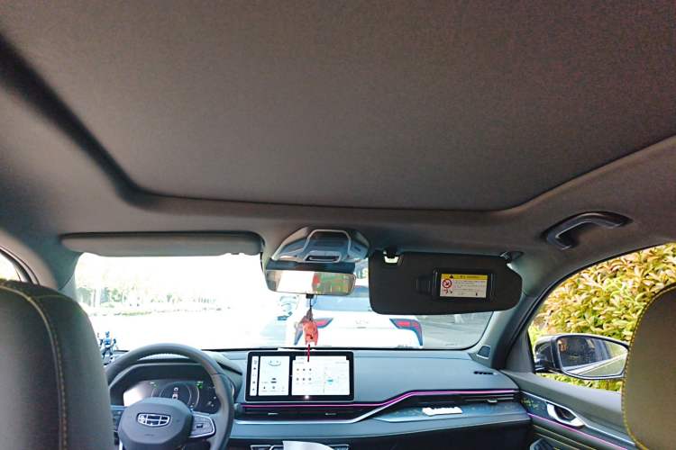 Used Geely Auto Preface 2023 1.5TD Fuyao Version Headliner