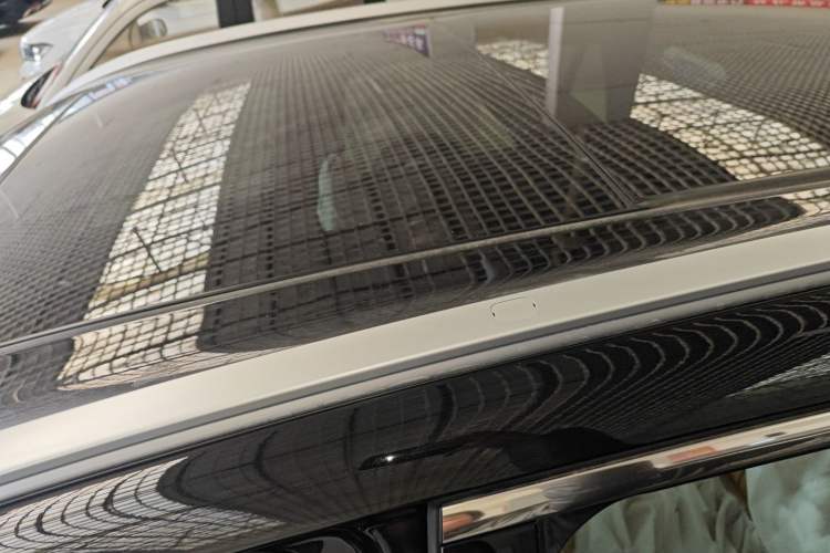 Used Geely Galaxy Xingjian 7 EM-i 2025 120km Exploration+ Version
