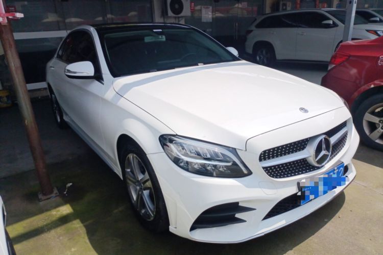 Used Mercedes-Benz C-Class 2020 Restyled C 260 L Sport Edition Front Right 45 Deg