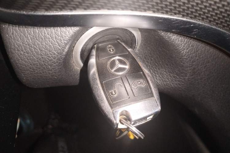 Used Mercedes-Benz V-Class 2018 V 260 AMG Sport Edition China V Emission Standard
