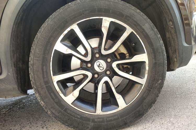Used Cowin X3 2016 1.6L CVT Enthusiast Edition Right Front Wheel Hub