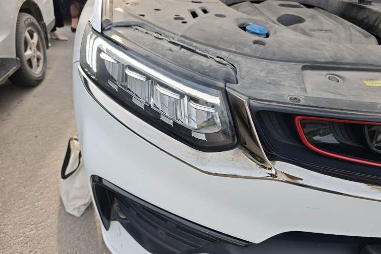 Used Geely Auto Monjaro 2019 350T YAOXINGZHE Right Front Headlight