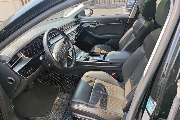 Used Audi A8 2019 Facelifted Plus A8L 50 TFSI quattro Comfort Version
