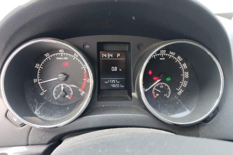 Used Skoda Yeti 2017 TSI280 DSG Advanced Edition Instrument Cluster