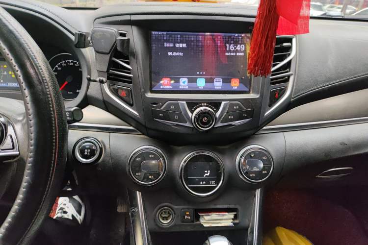 Used BYD Song 2016 GaiShi Edition 1.5TID Automatic Elite Model
